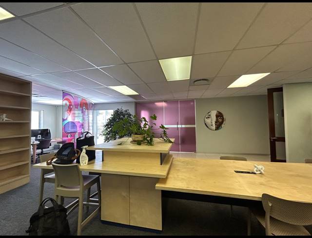 159M² OFFICE TO LET IN STEENBERG